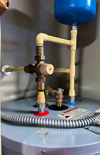 https://ascothotwater.com.au/uploads/2025/06/gas-hot-water-system-35892.jpg