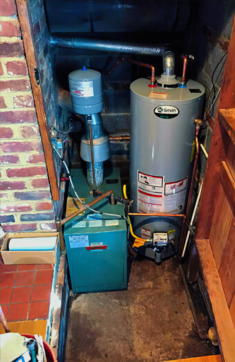 https://ascothotwater.com.au/uploads/2025/06/gas-hot-water-system-50310.jpg