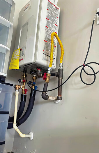 https://ascothotwater.com.au/uploads/2025/06/instant-hot-water-systems-65049.jpg